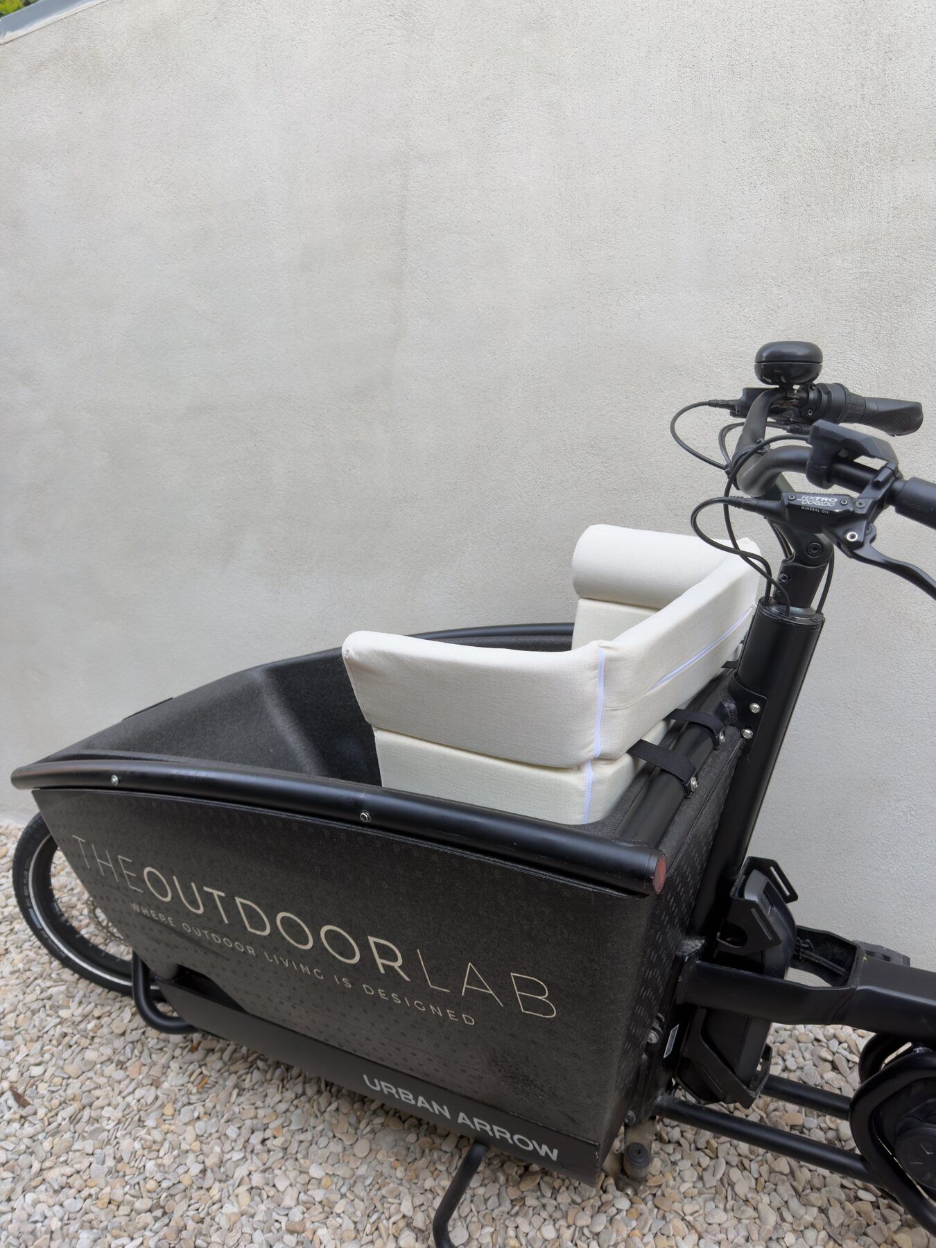 Bakfietskussen in onze Urban Arrow, Scroppino